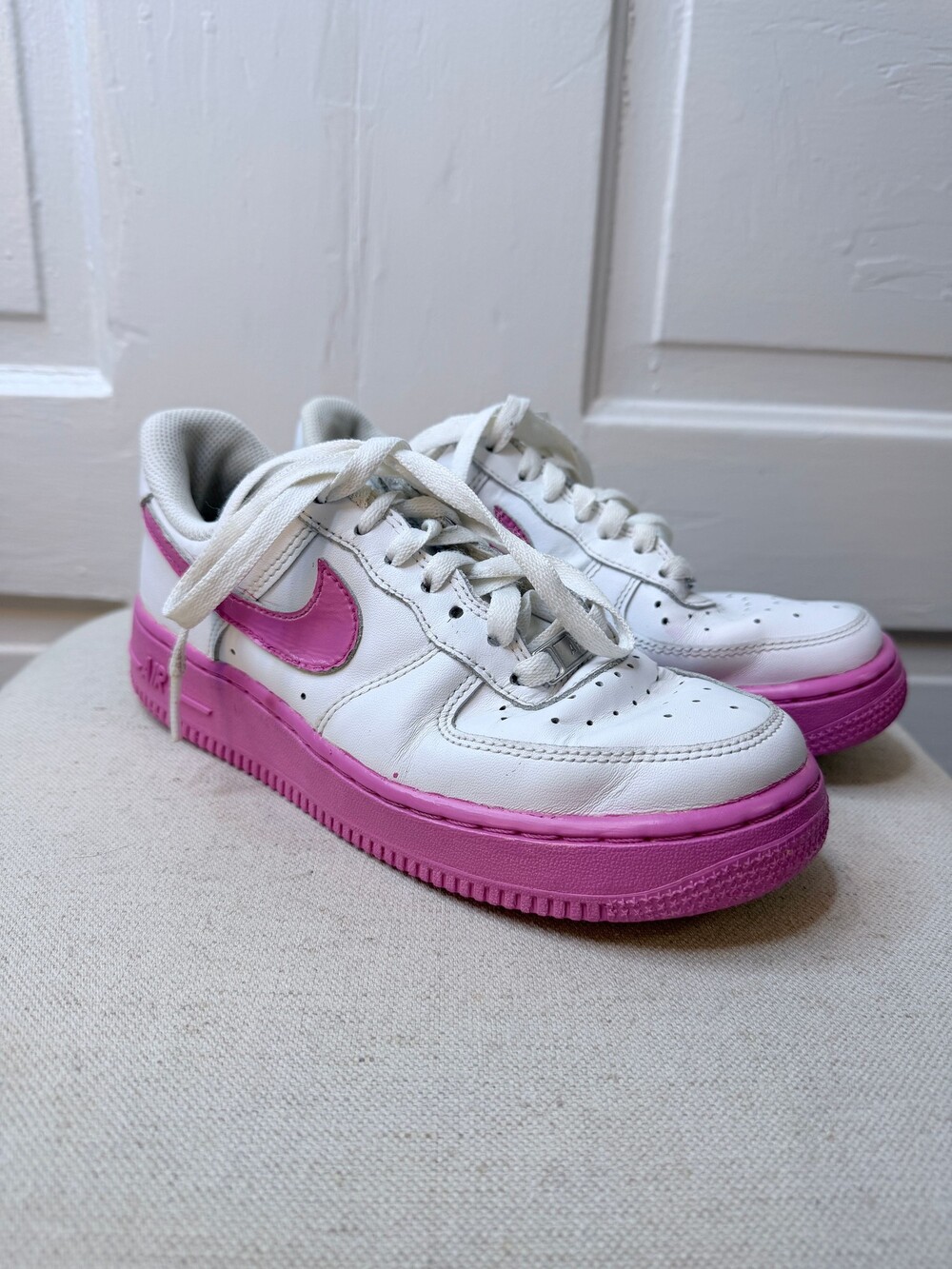 Nike Air Force 1 Low White Magic Flamingo Women's Size 6